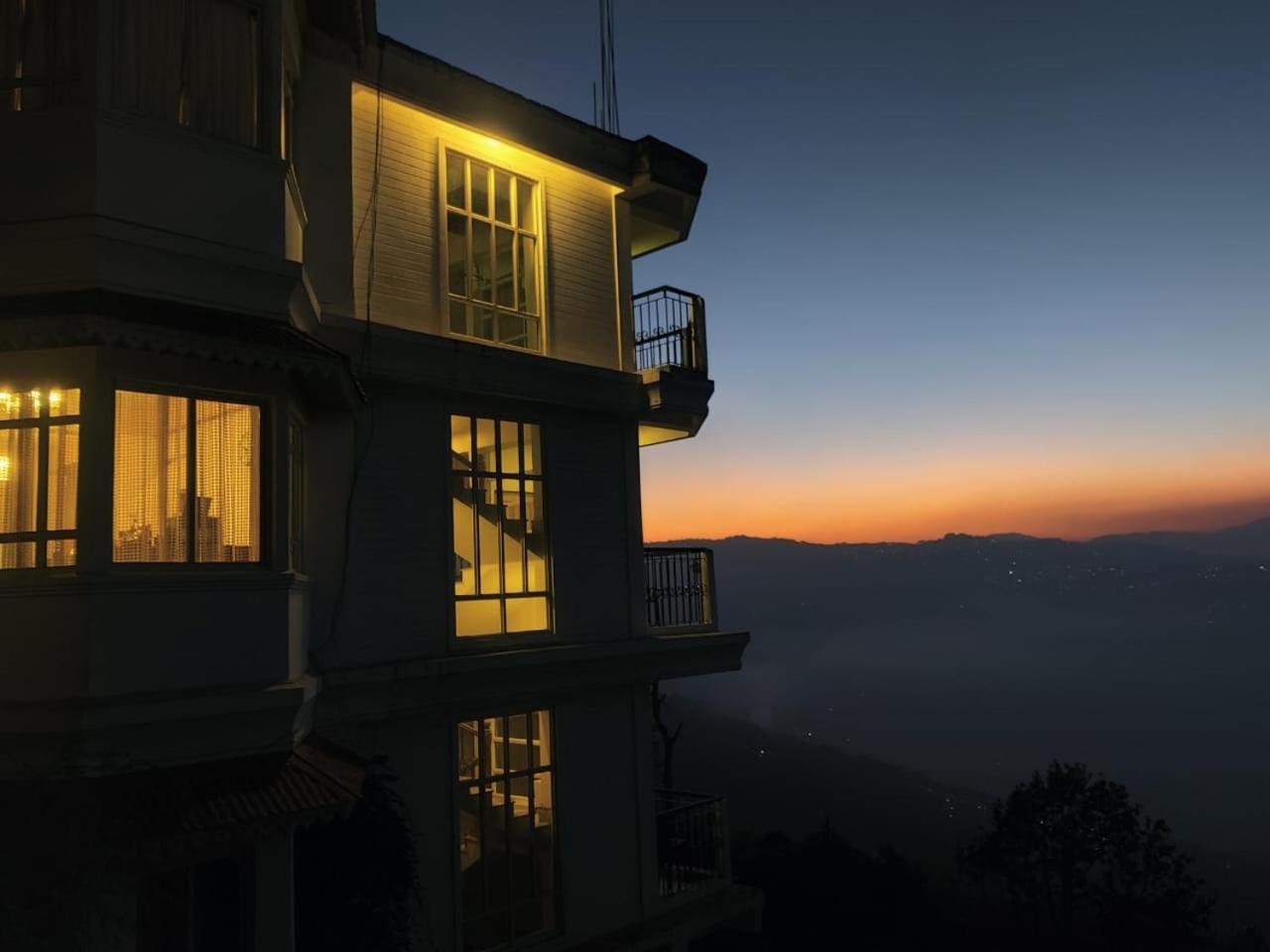 Lamahatta Residency Hotel ดาร์จีลิง ภายนอก รูปภาพ