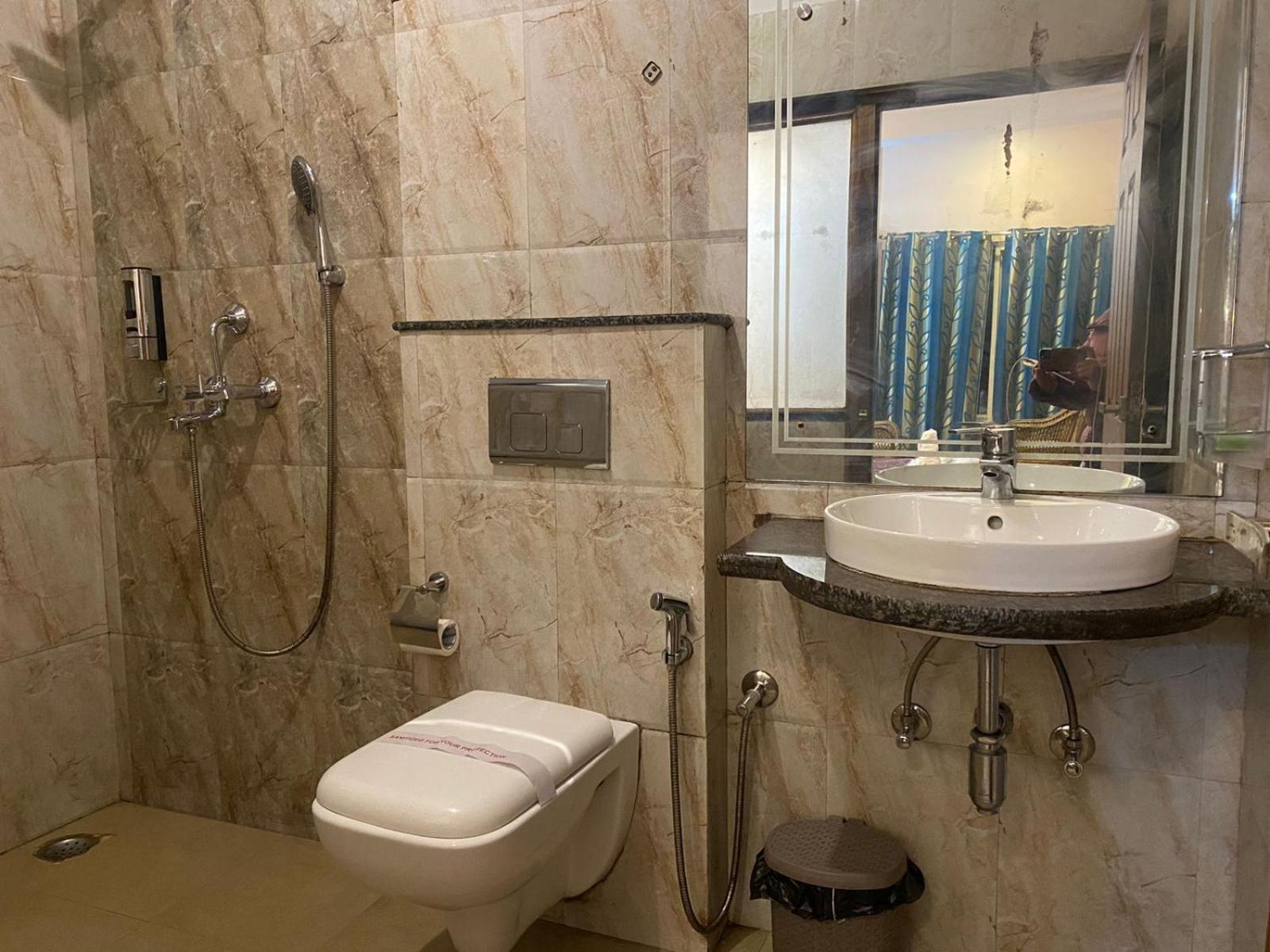 Lamahatta Residency Hotel ดาร์จีลิง ภายนอก รูปภาพ